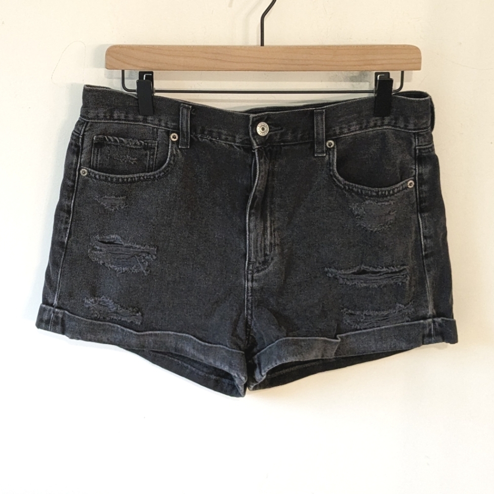 American Eagle Black Denim Mom Short Rolled Hem Distressed Women's 8